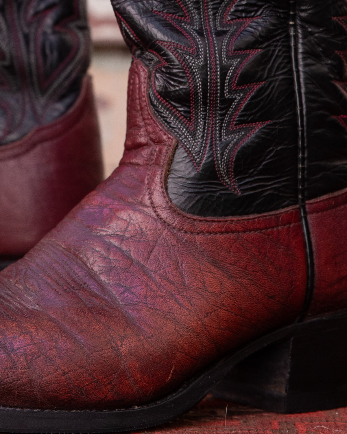 Vintage Tony Lama Wine Cowboy Boots (M)10D