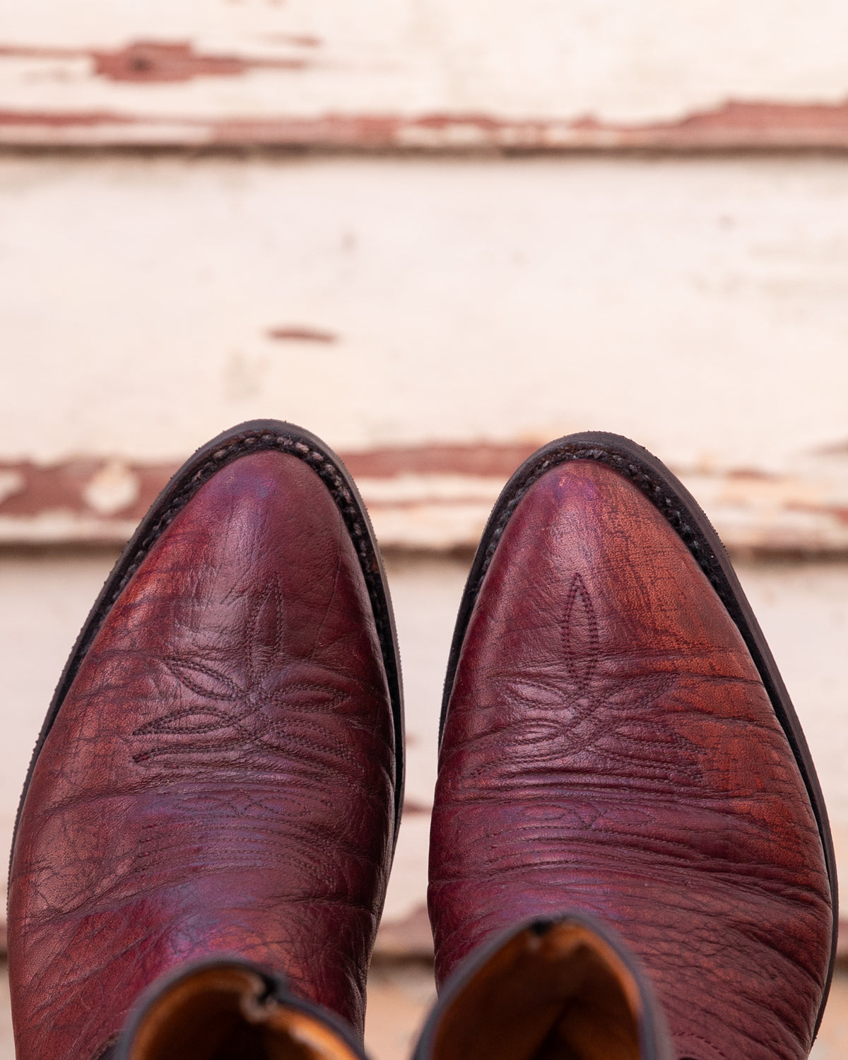Vintage Tony Lama Wine Cowboy Boots (M)10D