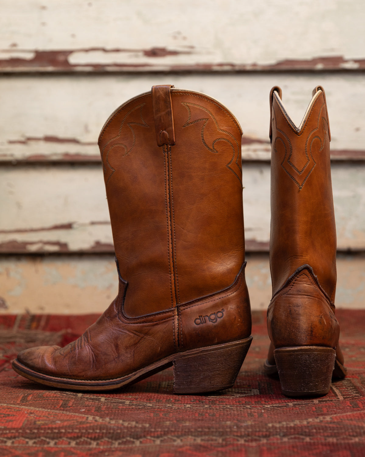 Dingo Tan Leather Cowboy Boots (W)9