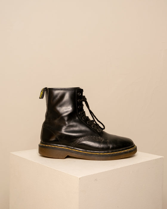 Dr Martens 8 Eyelet Black 7W