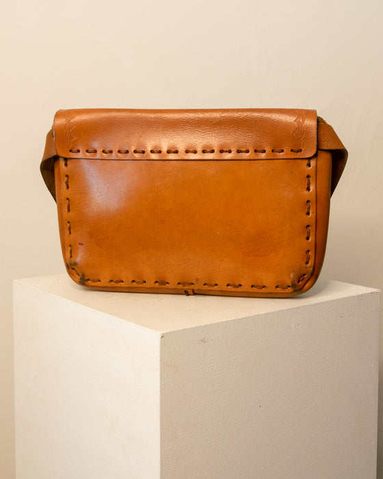 Vintage Tan Tooled Leather Handbag