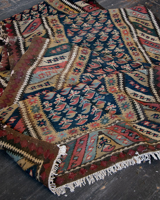 Vintage Handmade Sennah Kilim Rug 356x98