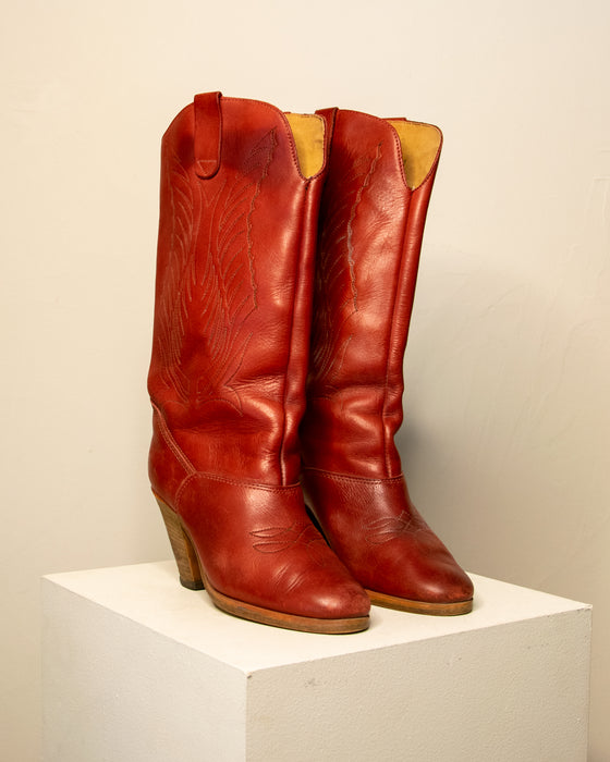 Vintage Hanna Heeled Red Leather Boots 6