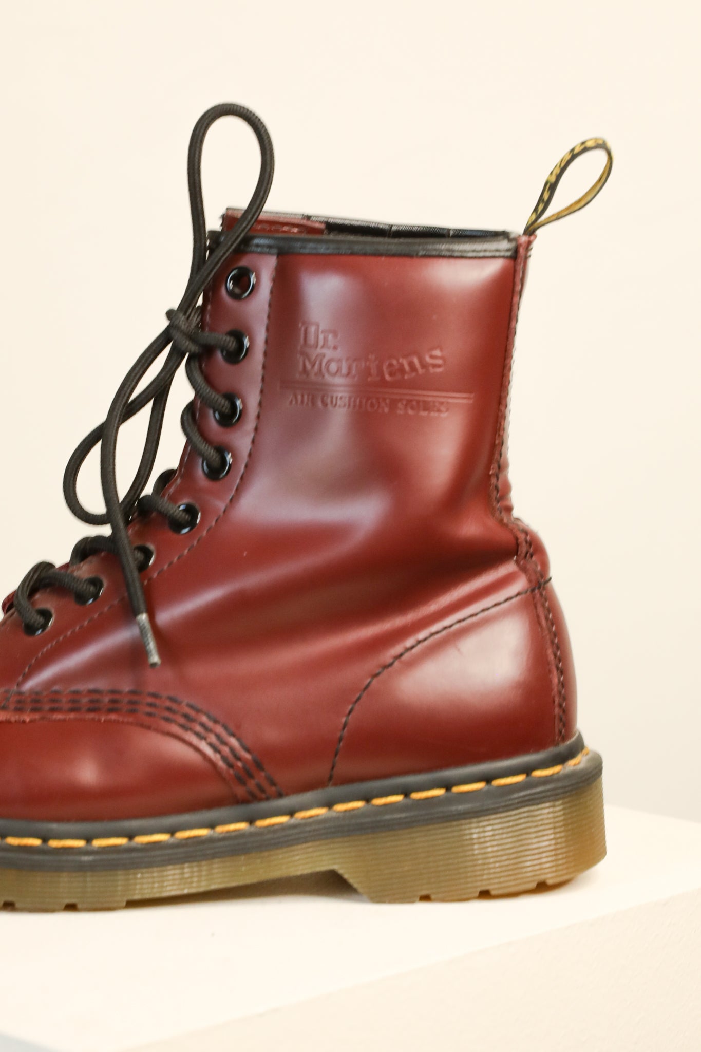 Classic 1460 Dr Martens Oxblood Red US6
